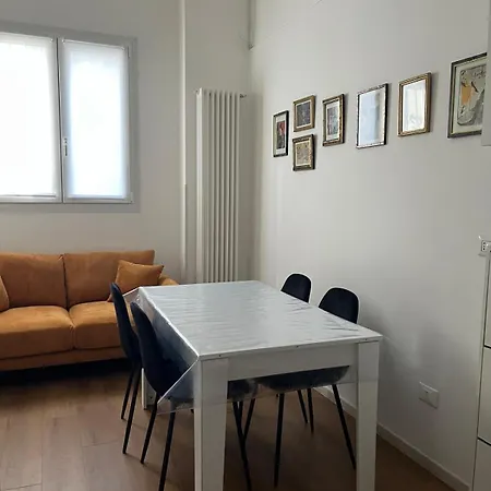 Modern In Dergano *